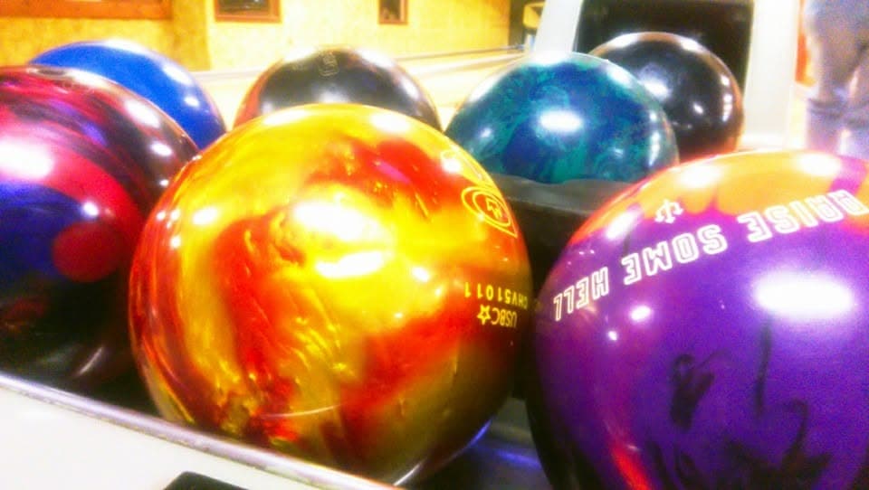 Bowling at State Street Lanes